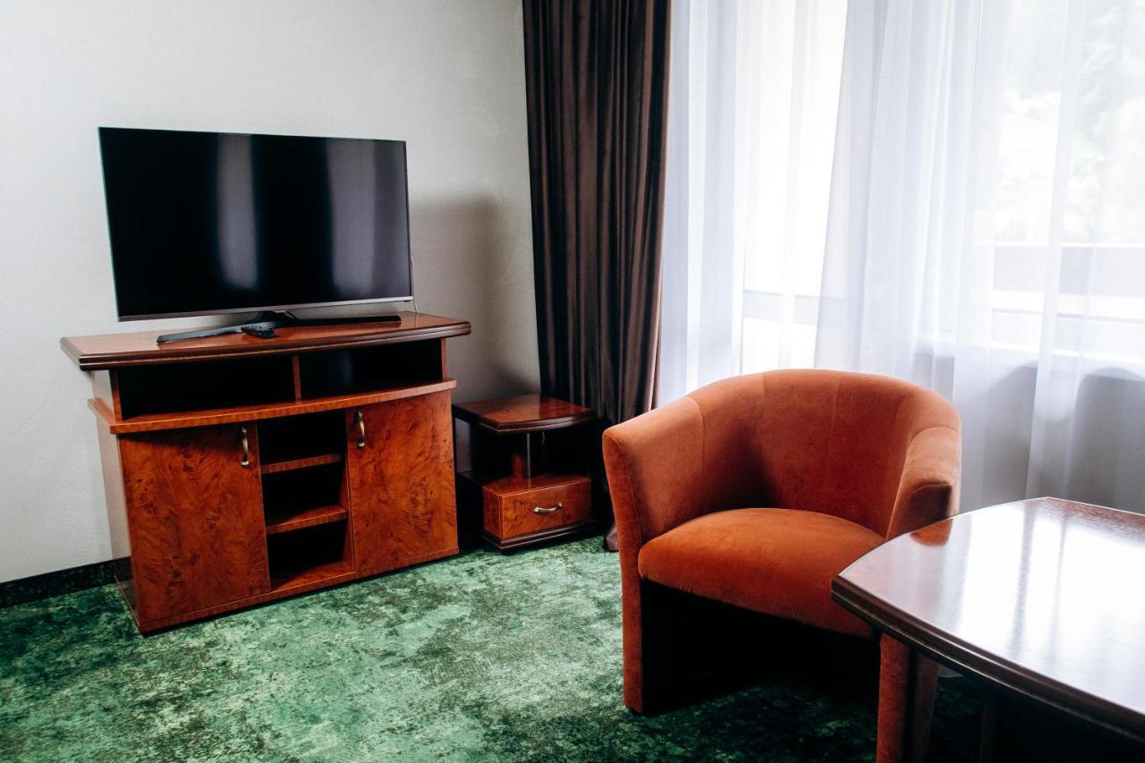 Stanislavsky Hotel Group 야렘체 외부 사진