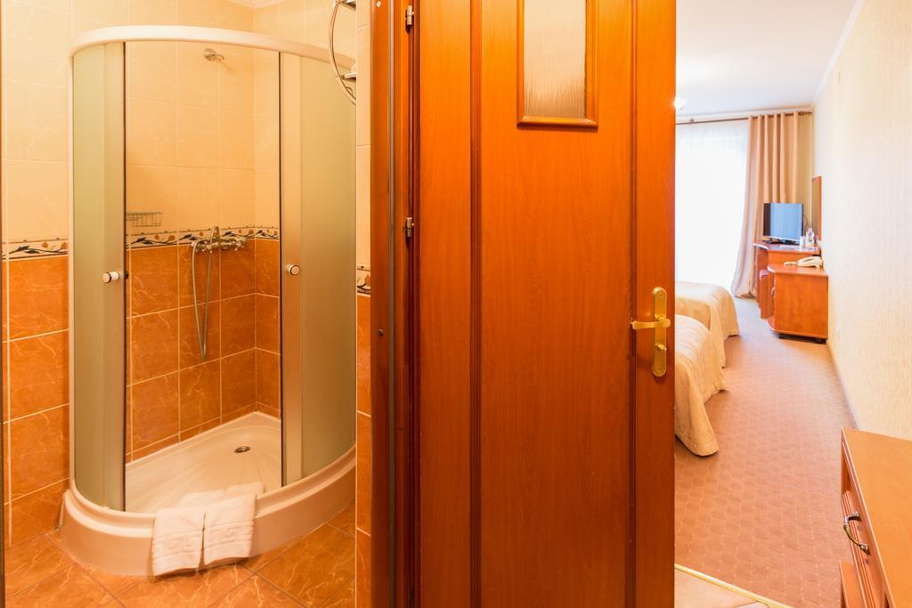 Stanislavsky Hotel Group 야렘체 외부 사진